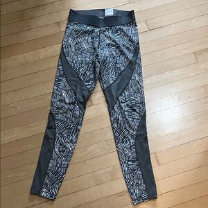Nike Pro Gray and White Leggings